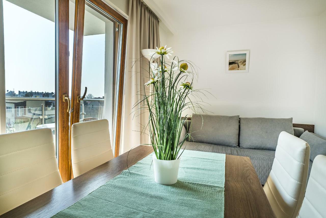 Apartamenty I Pokoje Goscinne Relax Jastarnia Exterior foto