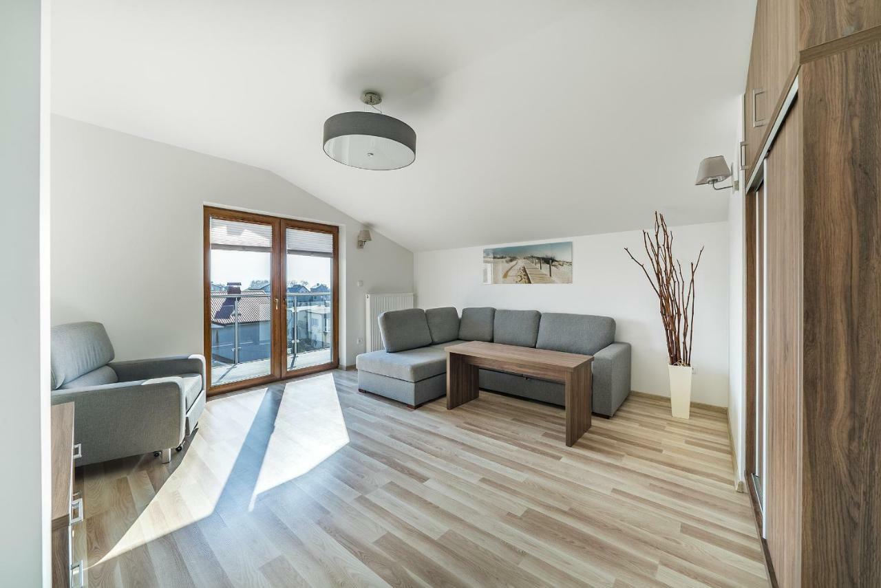 Apartamenty I Pokoje Goscinne Relax Jastarnia Exterior foto