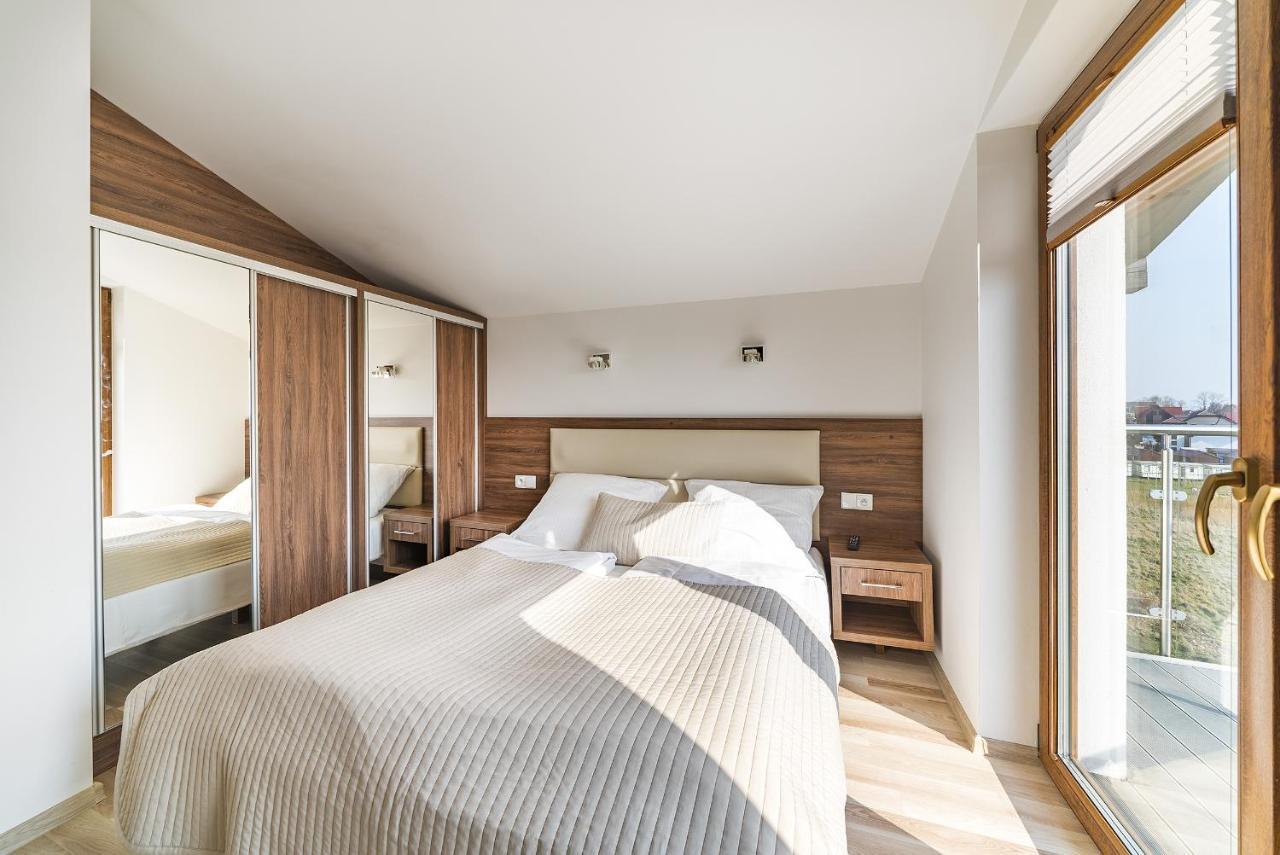 Apartamenty I Pokoje Goscinne Relax Jastarnia Exterior foto